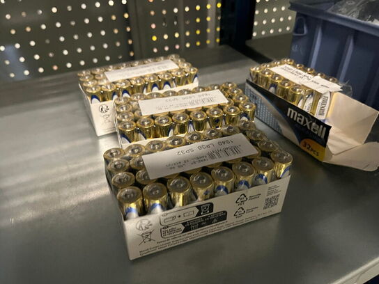 Div. batterier og tilbehør