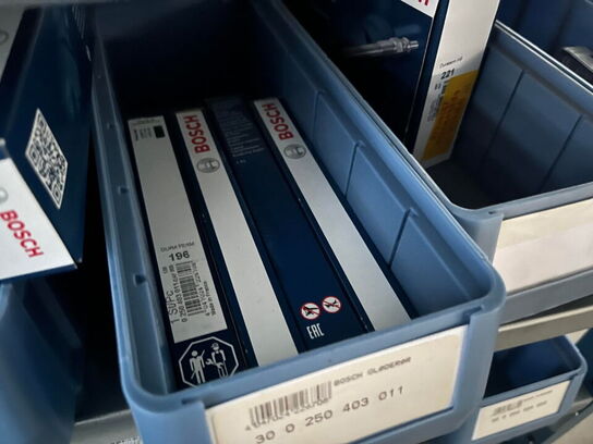 5 fag med pærere og tilbehør