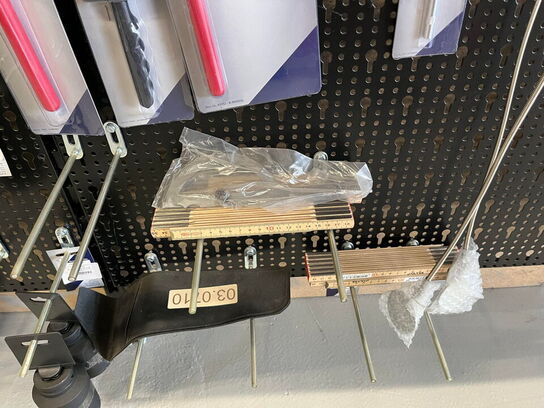 Skruetrækkere og værktøj