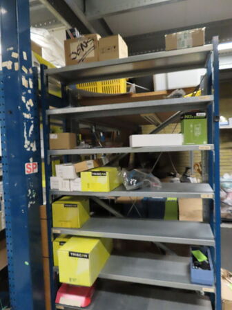 Tøm rummet, returvare, pakkerum m.m.