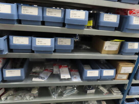 Sortiment med bolte og tilbehør