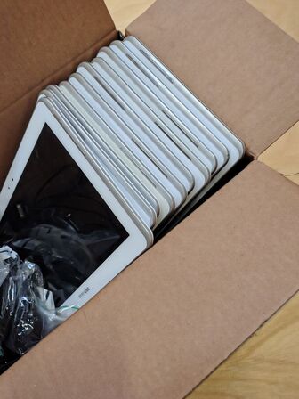 10 stk. Tablet.  SAMSUNG.