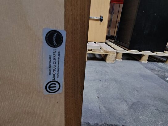 To stole.  MAGNUS OLESEN