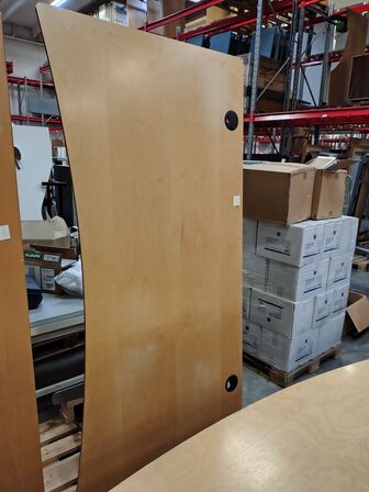 Hæve/sænkebord.  Midterbue. 