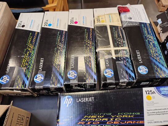 Stort parti toner HP OG LEXMARK. 