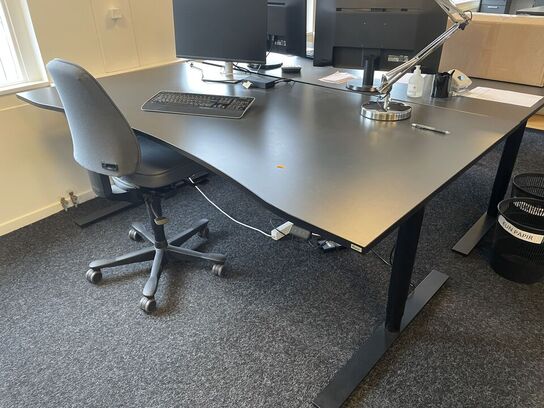 Hæve/sænkebord KINNARPS