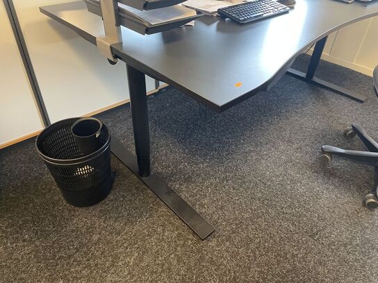 Hæve/sænkebord KINNARPS