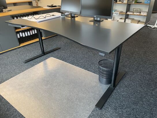 Hæve/sænkebord KINNARPS