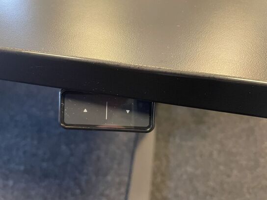 Hæve/sænkebord KINNARPS