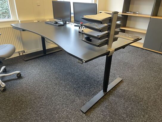 Hæve/sænkebord KINNARPS