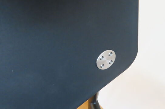 2 stk. Stole. Magnus Olesen & Randers +Radius.