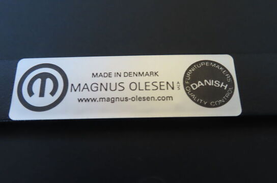 2 stk. Stole. Magnus Olesen & Randers +Radius.