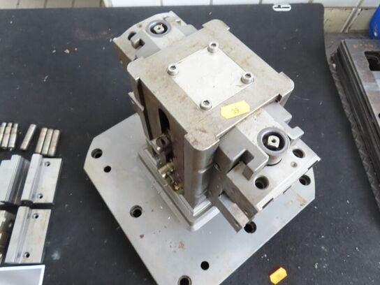 DERO 60 maskinskruestik 4 stk. med 4 akse holder