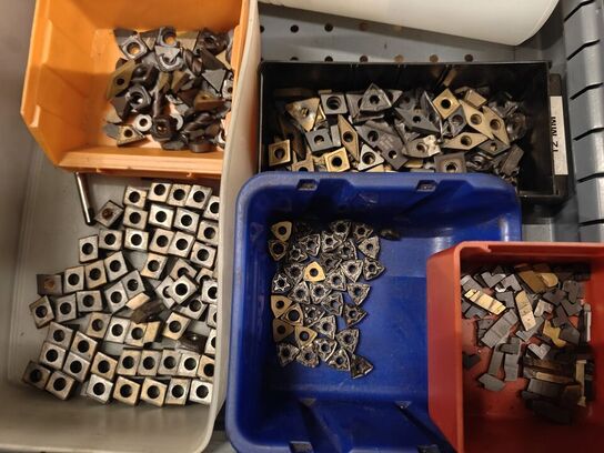 Diverse platter løse