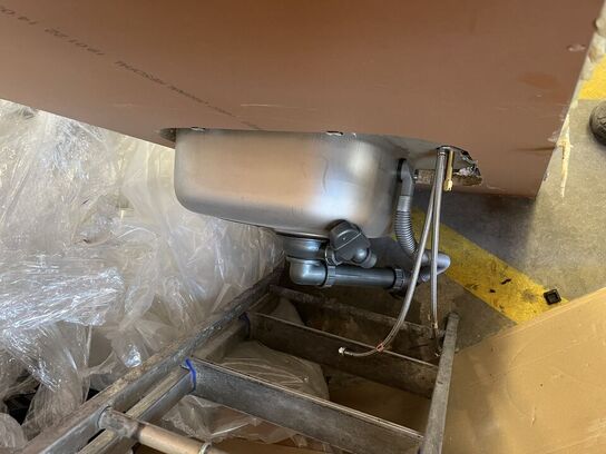 Køkkenlangbord træ/kalkmalet inklusiv rustfri stålvask med vandhane og afløb