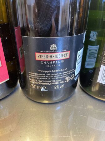 4 flasker champagne PIEPER-HEIDSIECK BRUT, tre varianter