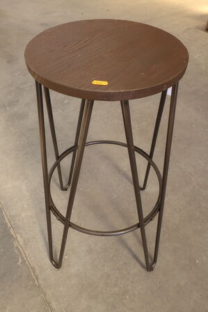 8 stk. bar/café højstole. Design: ONLY OAK, DALSTON ROUND BAR STOOL