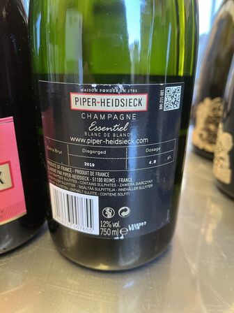 4 flasker champagne PIEPER-HEIDSIECK BRUT, tre varianter