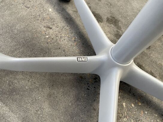 Kontorstol HÅG CAPISCO 8106