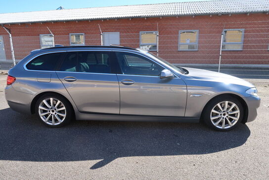 Personbil BMW 530d Touring (momsfri)