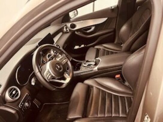 Personbil MERCEDES-BENZ C-klasse 300 de T 9G-Tronic AMG-Line 2.0 Plug-In Hybrid (momsfri)