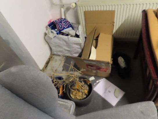 Tøm rummet for møbler, pant og løsdele