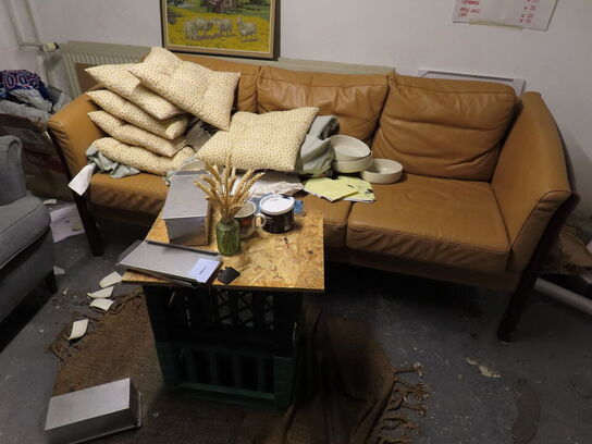 Tøm rummet for møbler, pant og løsdele