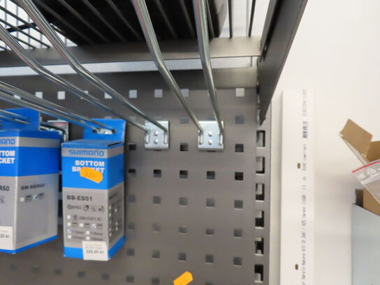 Reolsystem uden indhold