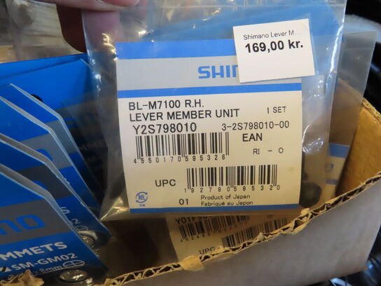 Kasse med wire holdere SHIMANO m.m.