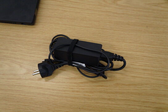 Computer LENOVO TP00104C