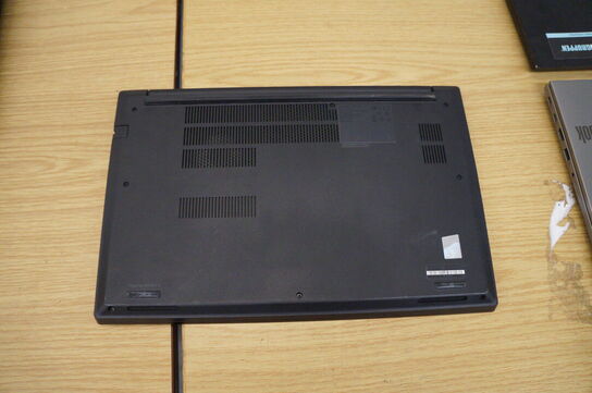 Computer LENOVO TP00117D