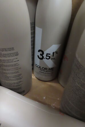 Kasse med diverse hårfarve KEVIN MURPHY