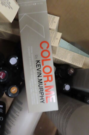 Kasse med diverse hårfarve KEVIN MURPHY