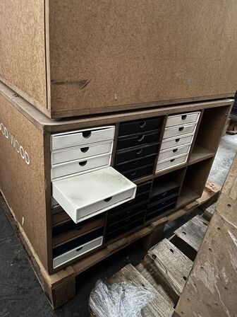 5 stk. Cuber - mdf cuber med låger og hylder