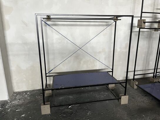 12 stk. Tøj stativ - Ramme stativ m bøjlestang og klodsfødder