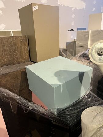 24 stk. Podier - diverse podier i mdf, krydsfiner, glas, 