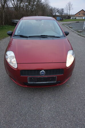 Fiat Punto 1,2 personbil Rød Årg. 2006 