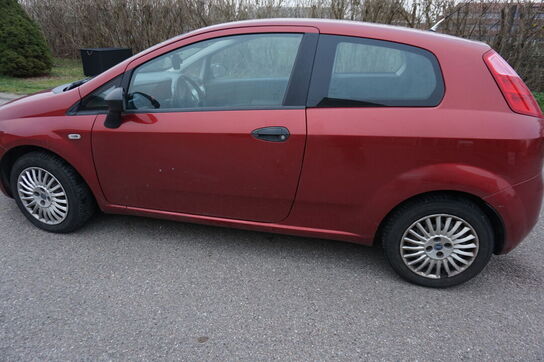 Fiat Punto 1,2 personbil Rød Årg. 2006 