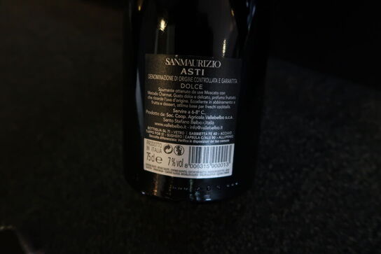 5 flasker blandet vin