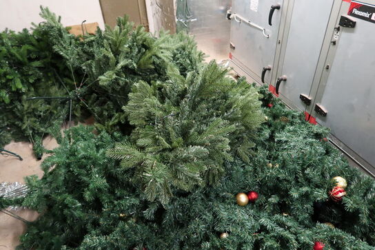 Div. Kunstige juletræer