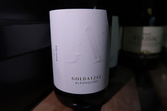 16 flasker blandet vin