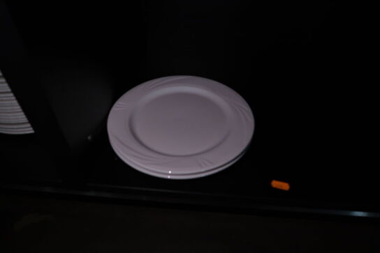 Div. Tallerkner CHURCHILL