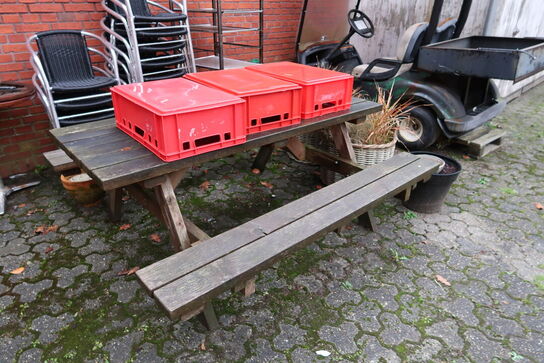 14 stk. havestole, haveborde, bordbænkesæt