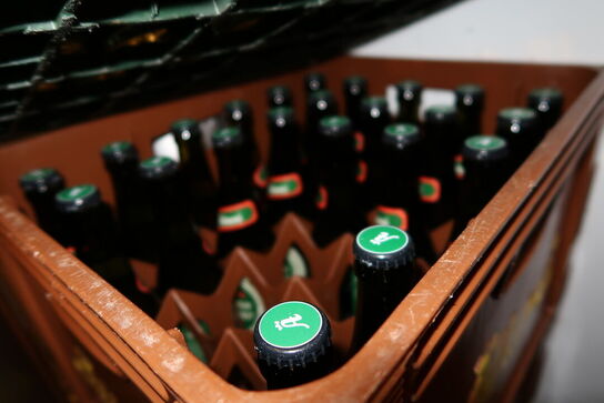 3 kasser tonic og øl ALBANI