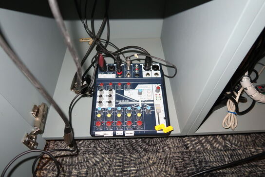 Mixer SOUNDCRAFT Notepad-8FX