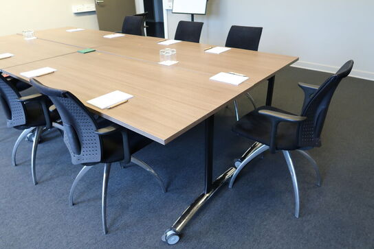 2 stk. foldeborde med 5 stk. mødestole HÅG H05 Visit