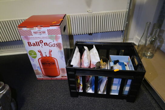 Helium til ballonner samt div. Balloner m.m.