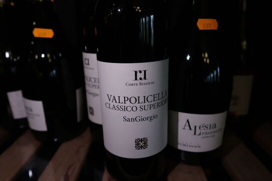 7 flasker blandet vin