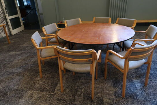 Klapbord med 8 stk. spisebordsstole