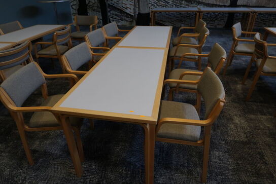 2 stk. borde MAGNUS OLESEN med 8 stk. spisebordsstole